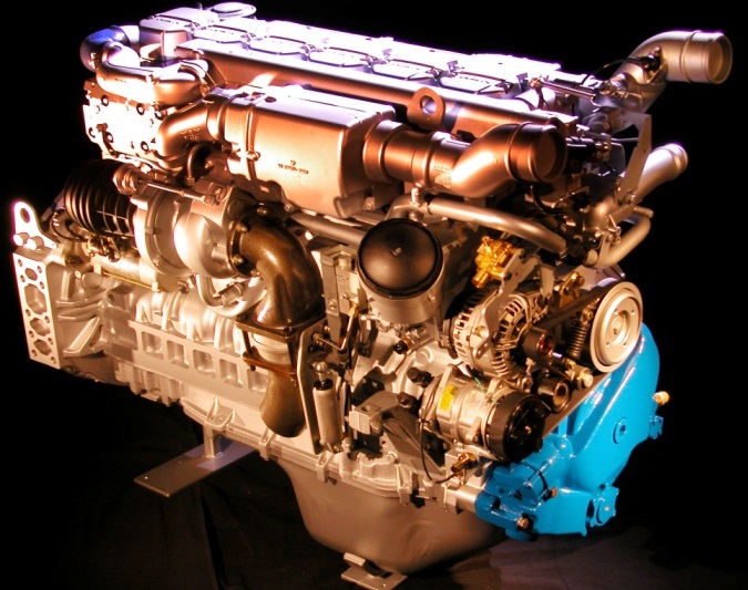 Az MAN D2876 típusú motor főtengelyére szerelt Pritarder. 25 kg tömegével a 80 kg –os retardert helyettesíti.